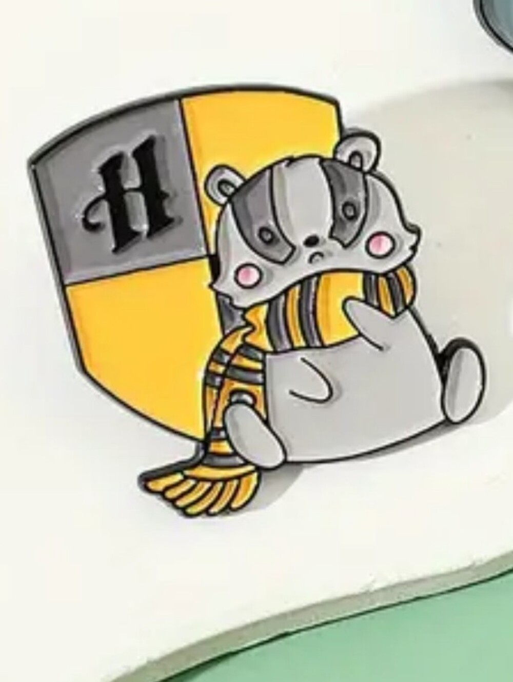 2$ Add On⭐ Hufflepuff Pin